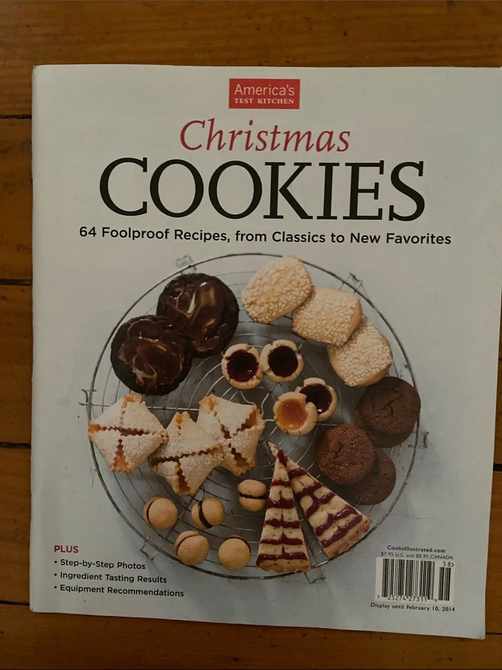Vintage Christmas Cookies Cookbook cookie cover HOLIDAY classic chocolate chip